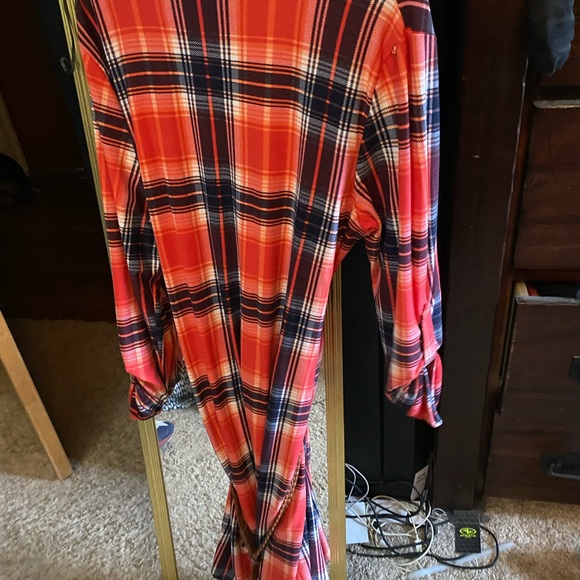 Flannel dress material is very very soft, comes with the brown belt. - Picture 2 of 2